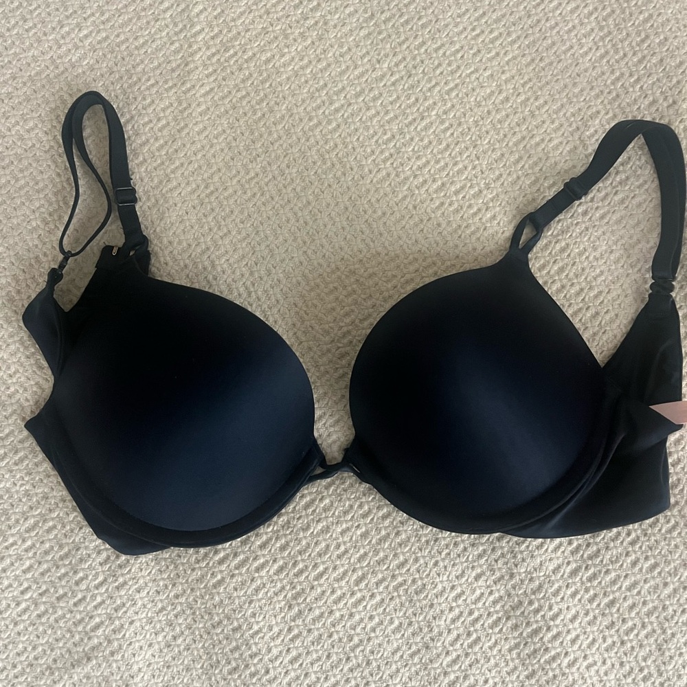 Victoria's Secret Navy Push Up Bra with Molded Cups